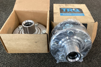 TRQ Wheel Bearing And Hub Assembly (For 1997 Honda Accord) Please Inspect.