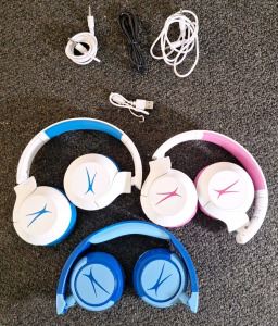 (3) ALTEC LANSING KID SAFE NOISE CANCELING WIRED OR WIRELESS HEADPHONES, W/ (1) CHARGING CABLE & (3) AUDIO PATCH CABLES