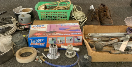 Size 7.5 Men&rsquo;s Leather Shoes, & Assorted Tools And Parts