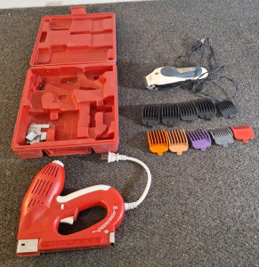 (1) ARROW ELECTRIC STAPLE/NAIL GUN W/CASE & (1) WHAL HAIR TRIMMER