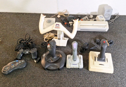 COLLECTION OF OLD PC JOYSTICKS & GAME CONTROLLERS