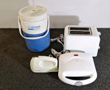 (1) PROCTOR-SILEX BLENDER & MORE