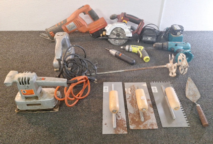 (1) VINTAGE BLACK & DECKER FINISHING SANDER, (1) VINTAGE PORTER-CABLE GUILD 106 FINISHING SANDER, (4) ASSORTED TROWLES (1) BUCKET MIXER PADDLE & ASSORTED NON WORKING CORDLESS TOOLS