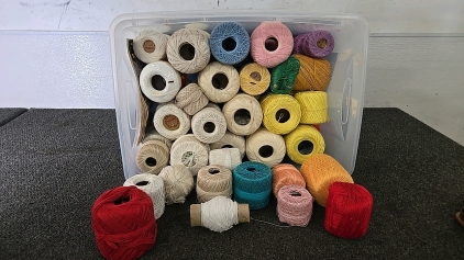 (1) Tote of Tatting/Crocheting String