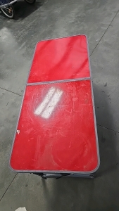 (1) Fold Down Childrens Picnic Table