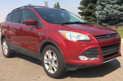 2013 FORD ESCAPE - 4X4 - ECO BOOST!