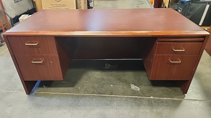 4 Drawer, Cherry Office Desk