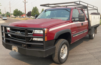 2007 CHEVROLET SILVERADO 2500 - 4X4!