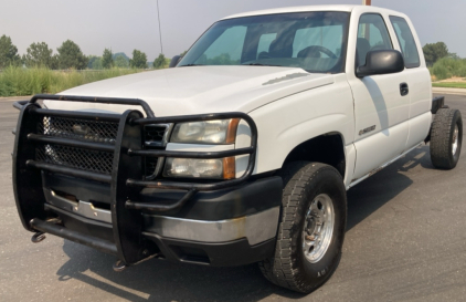 2007 CHEVROLET SILVERADO 2500 - 4X4!