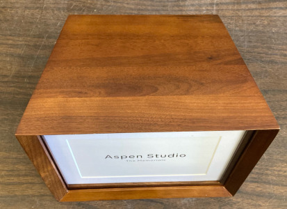 Aspen Studio The Memorials Frame& Memory Storage Box (4)