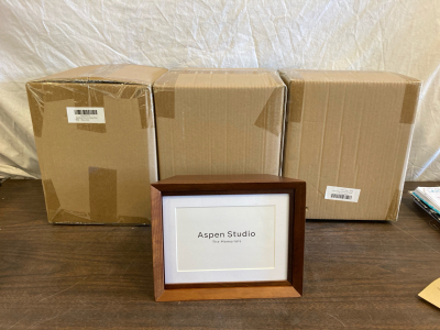 Aspen Studio The Memorials Frame& Memory Storage Box (4)