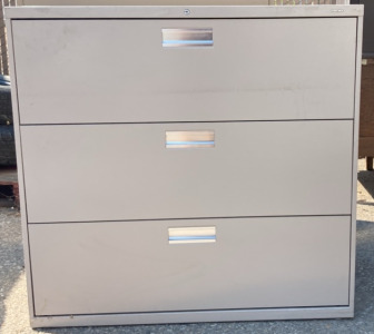 Filing Cabinet 42x19x41