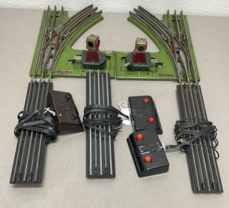 (1) Set Of 2 Lionel Railroad Pre War Manual Track Switches #021, And (3) Pre War UCS Track W/ Controllers