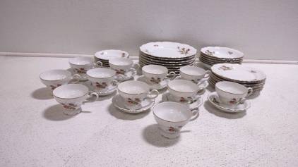 (46) Piece Set of Gold Edge Fine China Made by "Johann Haviland" in Bavaria, Germany