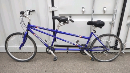 26" Kent Dual Driver System Shimano 21 Speed Tandem (Blue) Bike