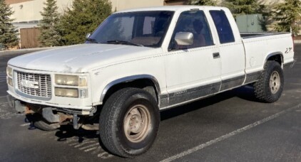 1997 Chevrolet C/K 1500 - 4X4!