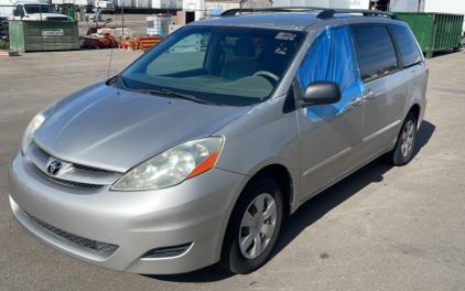 2006 Toyota Sienna - 146K Miles!