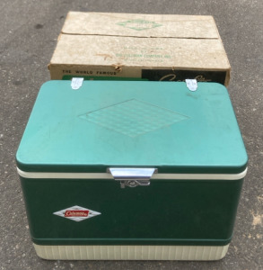 Vintage Coleman Snow Lite Cooler With Box