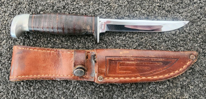 Case XX 3 Finn Straight Knife With Leather Sheath