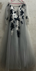 Beautiful Gray Floral Dress.. END RACK