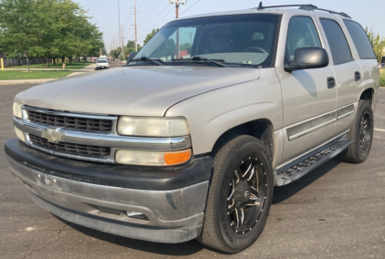 2006 CHEVROLET TAHOE - AFTERMARKET STEREO - DROVE WELL