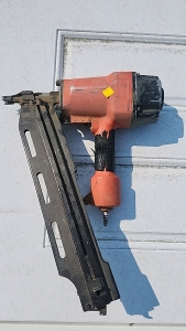 Round Head Framing Nailer, Husky