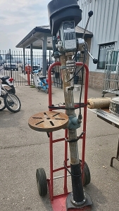 16 Speed, Floor Type Drill Press