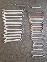 COLLECTION OF ASSORTED BOX END WRENCHES