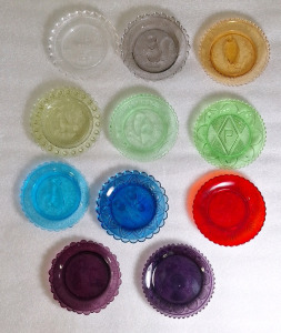 (11) 3-1/2" VINTAGE GLASS CUP PLATES, ASSORTED COLORS