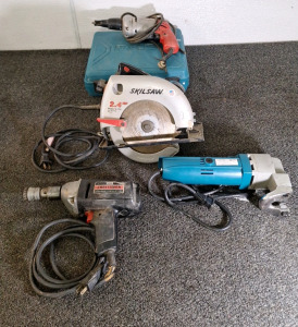 (1) CRAFTSMAN ELECTRIC DRILL, (1) CHICAGO ELECTRIC ELECTRIC SHEAR, (1) SKILSAW CIRCULAR SAW & (2) MORE