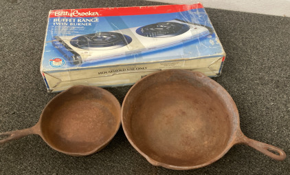 Large Cast Iron Skillet, Small Cast Iron Skillet, Betty Crocker Buffet Rang, Please Inspect.