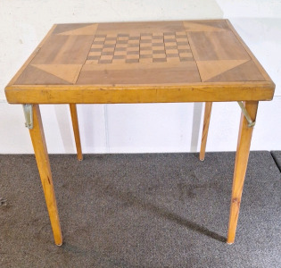 (1) WOODEN GAME TABLE