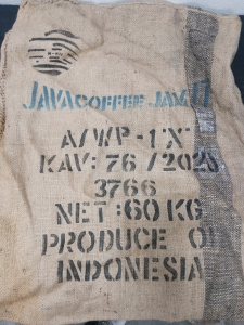 7 burlap bags