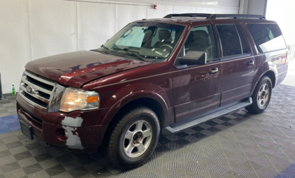 2011 Ford Expedition - Tow Package - 4x4!