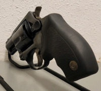 Taurus Model 85 .38SPL Revolver-- TG48779 - 3