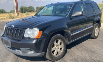 2010 JEEP GRAND CHEROKEE - 4X4!