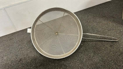 China Cap Strainer