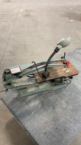 Summit 22” Scroll Saw With Light