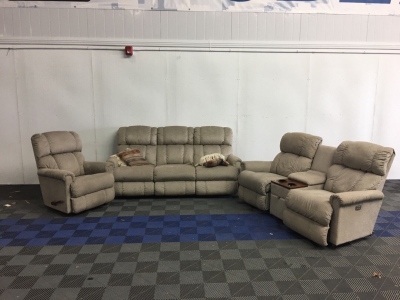 Beautiful Couch, Loveseat and Chair