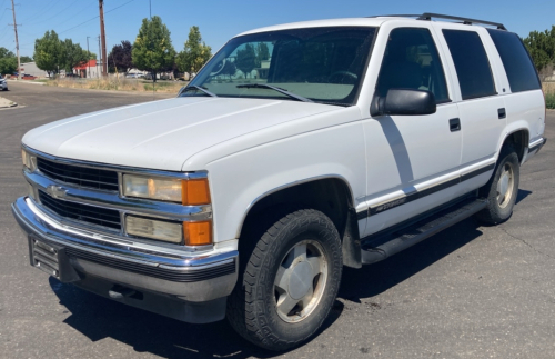 1999 CHEVROLET TAHOE - 4X4!