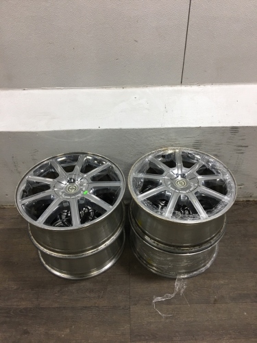 (4) Crystler Wheels