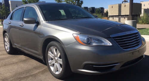 2013 CHRYSLER 200 - CLEAN!