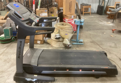 NordicTrac Quadflex Treadmill Model:C900 (r4)