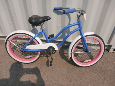 Huffy kids beach cruser