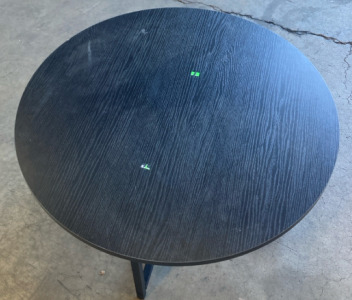 Black Circular Coffee Table 32”x32”16”