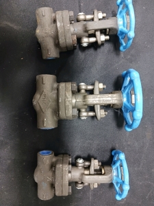 3 Valves