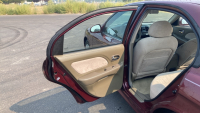 2004 HYUNDAI SONATA - CLEAN INTERIOR - 11