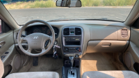 2004 HYUNDAI SONATA - CLEAN INTERIOR - 17