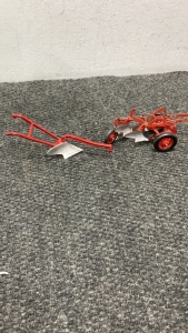 McCormick Vintage Metal Tractor Accessories 1/16th Scale