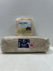 (1) Hemp stall bedding (1) Chicken coop liners